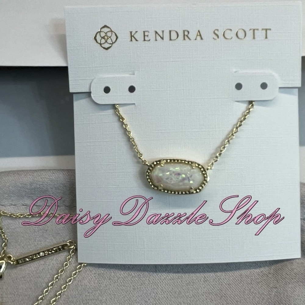 ✨New Kendra Scott Elisa Gold Pendant Necklace in White Opal ✨
